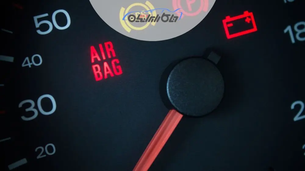 علت روشن شدن چراغ ایربگ در دنا